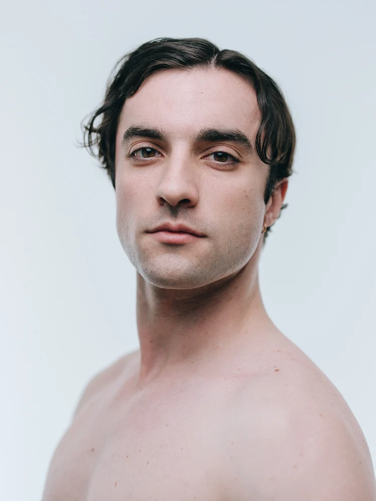 Louis DeFelice’s portrait from his ballet résumé
